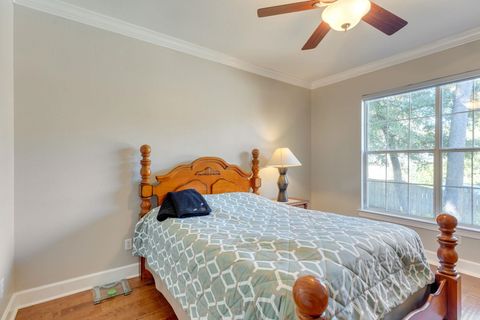 Tiny photo for 2012 Windsor Oaks Court, Tallahassee, FL 32308 (MLS # 393589)