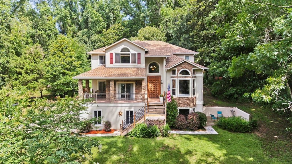 Photo of 3508 Trillium Court, Tallahassee, FL 32312 (MLS # 396052)