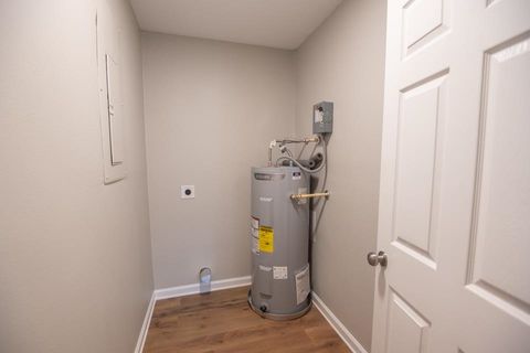 Tiny photo for 81 Knight Road, Midway, FL 32343 (MLS # 402921)