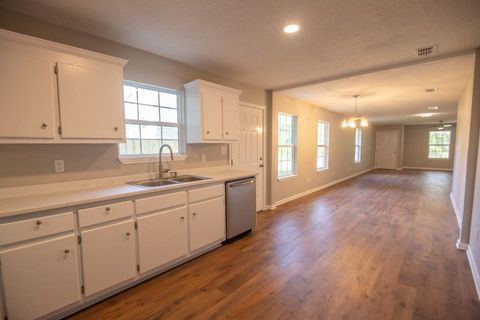 Tiny photo for 81 Knight Road, Midway, FL 32343 (MLS # 402921)