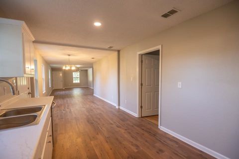 Tiny photo for 81 Knight Road, Midway, FL 32343 (MLS # 402921)