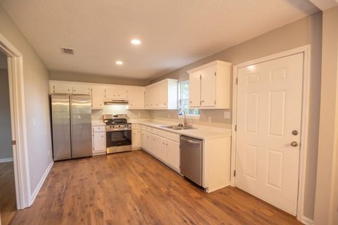 Tiny photo for 81 Knight Road, Midway, FL 32343 (MLS # 402921)