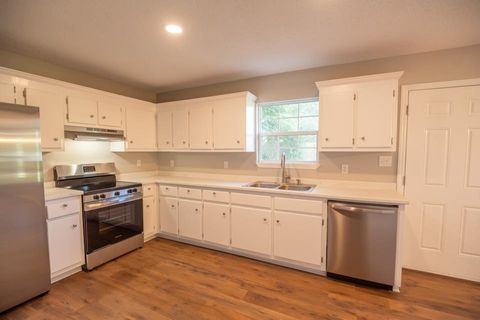 Tiny photo for 81 Knight Road, Midway, FL 32343 (MLS # 402921)