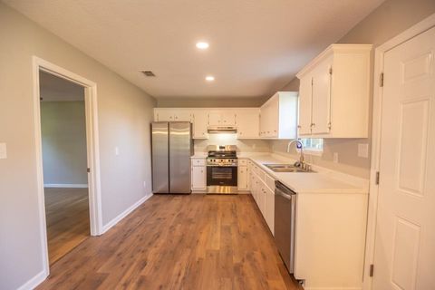 Tiny photo for 81 Knight Road, Midway, FL 32343 (MLS # 402921)