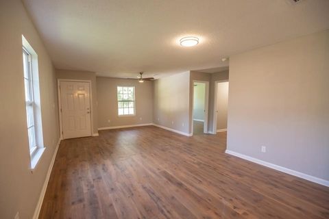 Tiny photo for 81 Knight Road, Midway, FL 32343 (MLS # 402921)