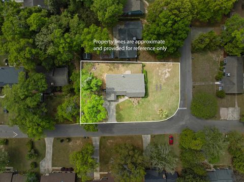 Tiny photo for 2318 Cumberland Drive, Tallahassee, FL 32303 (MLS # 398107)