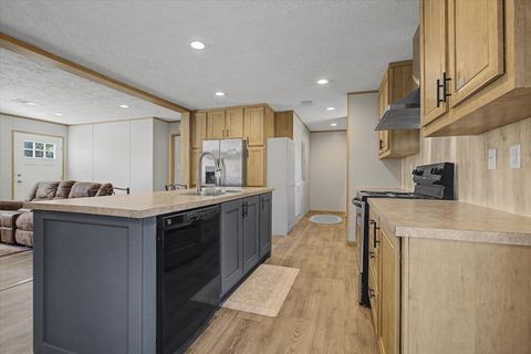 Tiny photo for 4838 OLD INDIAN Trail, Tallahassee, FL 32310 (MLS # 396593)