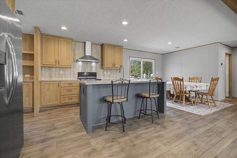 Tiny photo for 4838 OLD INDIAN Trail, Tallahassee, FL 32310 (MLS # 396593)