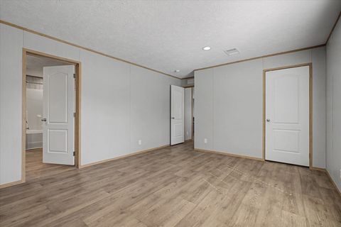 Tiny photo for 4838 OLD INDIAN Trail, Tallahassee, FL 32310 (MLS # 396593)