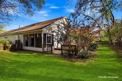 Tiny photo for 4869 Lake Park Drive, Tallahassee, FL 32311 (MLS # 397634)