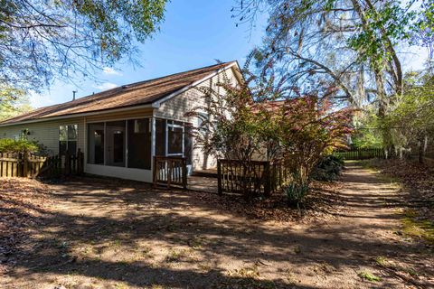 Tiny photo for 4869 Lake Park Drive, Tallahassee, FL 32311 (MLS # 397634)