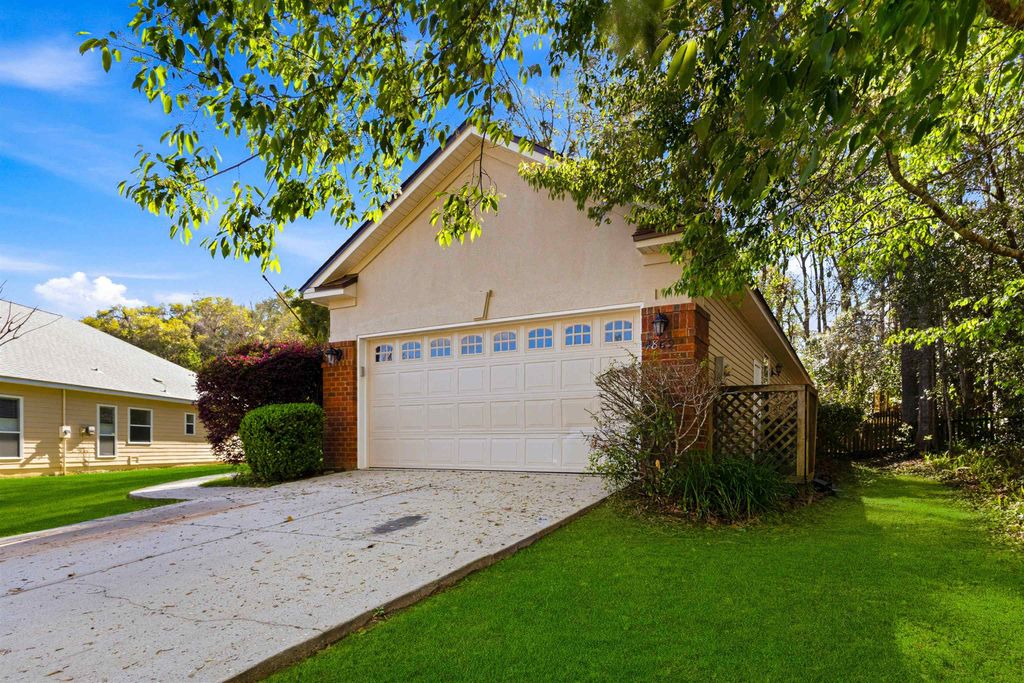 Photo of 4869 Lake Park Drive, Tallahassee, FL 32311 (MLS # 397634)