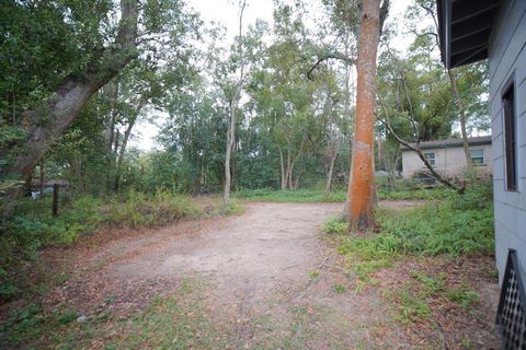 Tiny photo for 2031 Holmes Street, Tallahassee, FL 32310 (MLS # 392963)