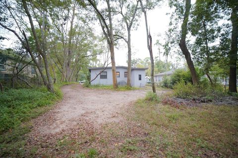 Tiny photo for 2031 Holmes Street, Tallahassee, FL 32310 (MLS # 392963)