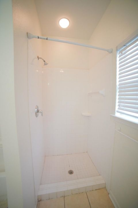 Tiny photo for 829 Dent Street, Tallahassee, FL 32304 (MLS # 392980)