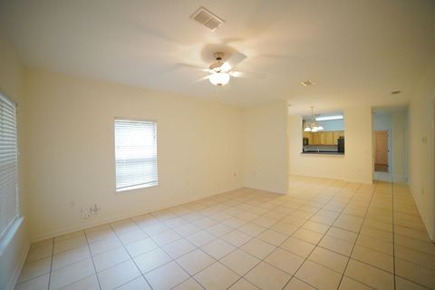Tiny photo for 829 Dent Street, Tallahassee, FL 32304 (MLS # 392980)
