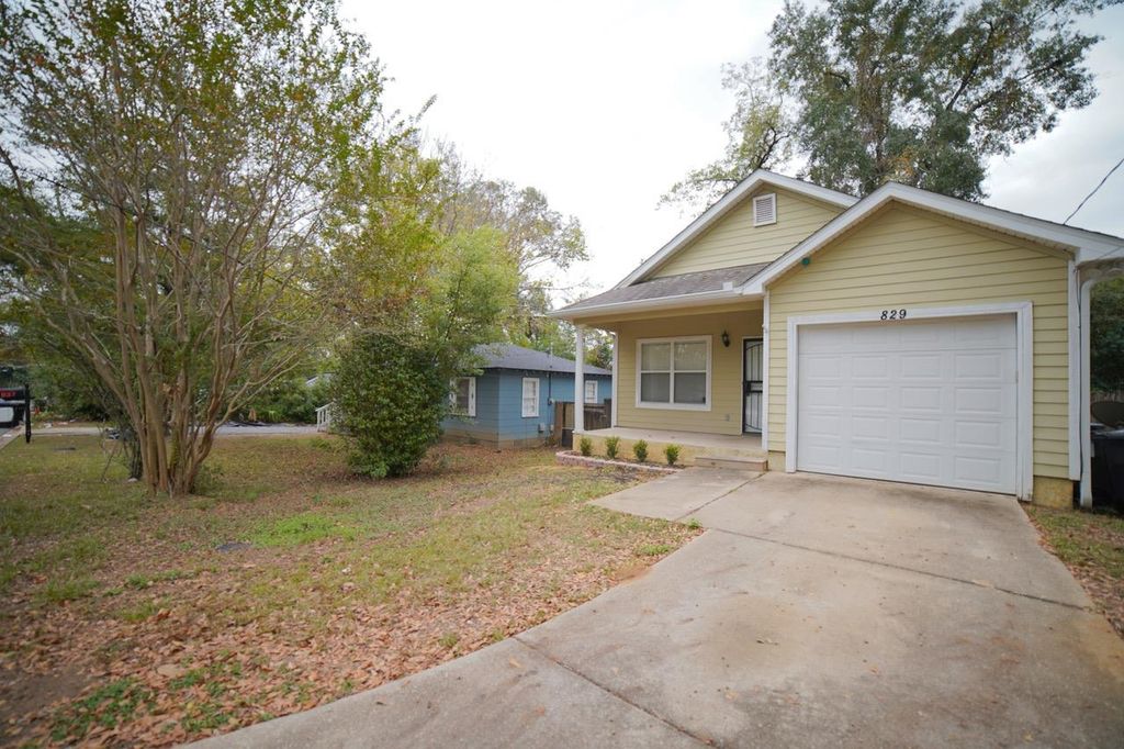 Photo of 829 Dent Street, Tallahassee, FL 32304 (MLS # 392980)