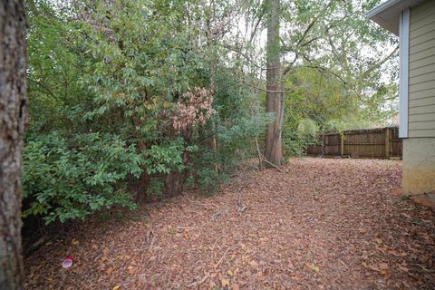 Tiny photo for 829 Dent Street, Tallahassee, FL 32304 (MLS # 392980)