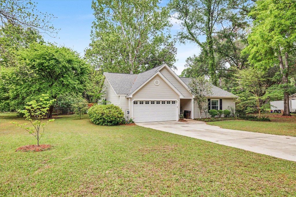 Photo of 6708 Johnstown Loop, Tallahassee, FL 32309 (MLS # 398325)