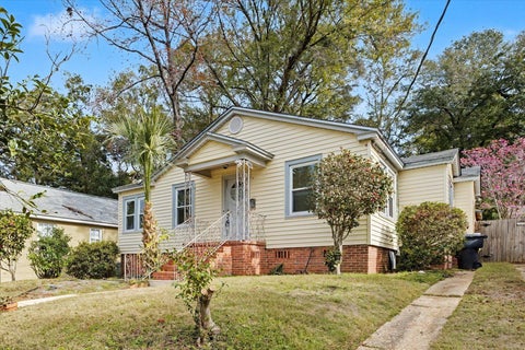 Tiny photo for 607 TALAFLO Street, Tallahassee, FL 32308 (MLS # 401070)