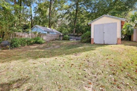 Tiny photo for 607 TALAFLO Street, Tallahassee, FL 32308 (MLS # 401070)