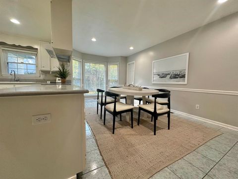 Tiny photo for 2218 Killarney Way, Tallahassee, FL 32309 (MLS # 394938)