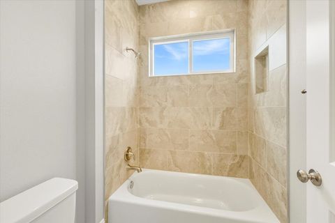 Tiny photo for 287 Catahoula Walk, Tallahassee, FL 32317 (MLS # 394015)