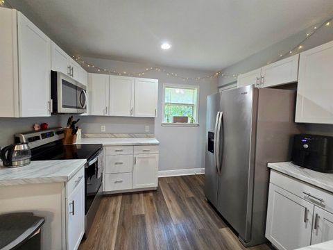 Tiny photo for 2029 HAROLD Court, Tallahassee, FL 32304 (MLS # 398064)