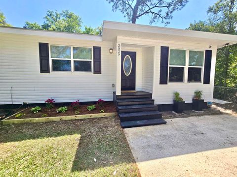 Tiny photo for 2029 HAROLD Court, Tallahassee, FL 32304 (MLS # 398064)