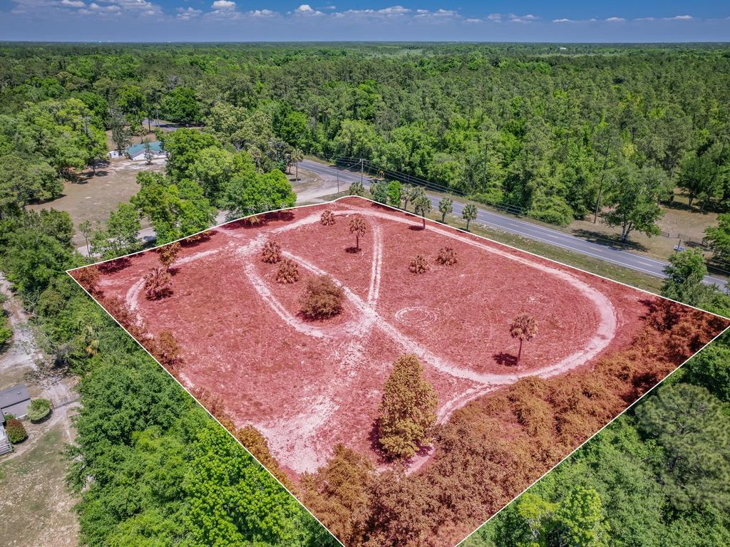 Photo of Crawfordville Highway, Crawfordville, FL 32327 (MLS # 398988)