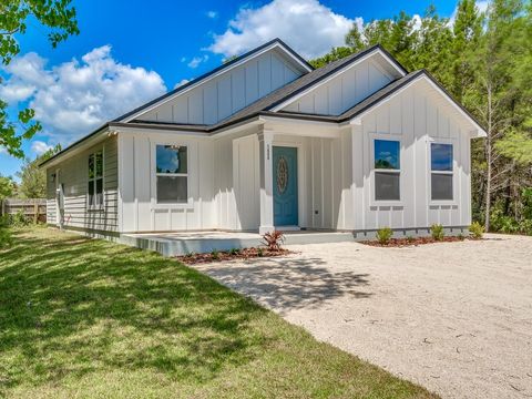 A home in Carrabelle