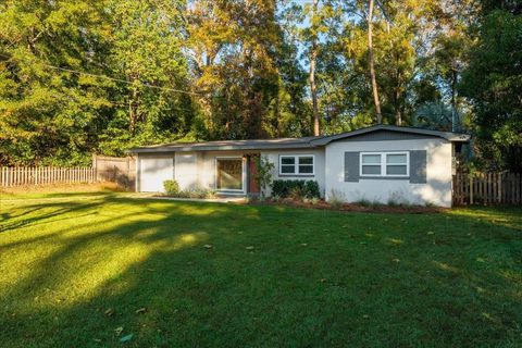 Tiny photo for 1707 Hall Road, Tallahassee, FL 32303 (MLS # 393809)