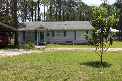 A home in Carrabelle