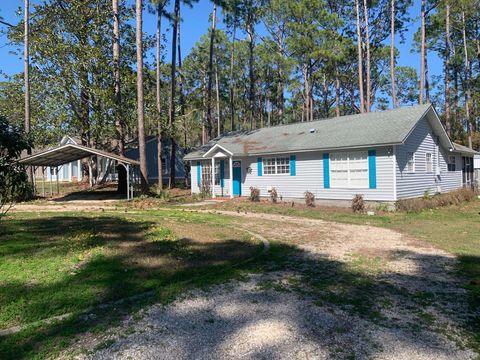 A home in Carrabelle