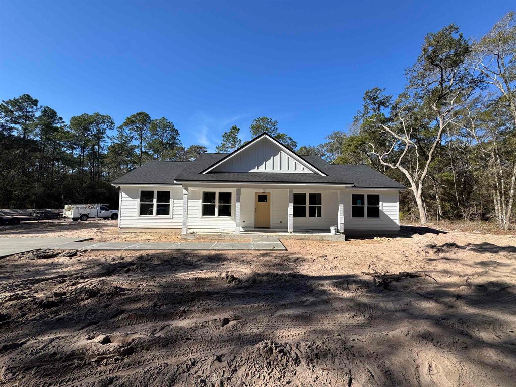 Photo of 117 Carter Road, Crawfordville, FL 32327 (MLS # 394881)
