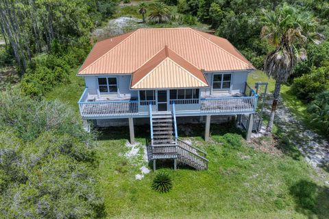 Tiny photo for 2175 HWY 98 W Highway, Carrabelle, FL 32322 (MLS # 401816)