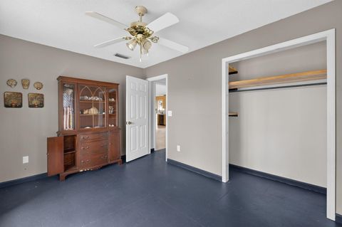 Tiny photo for 2175 HWY 98 W Highway, Carrabelle, FL 32322 (MLS # 401816)