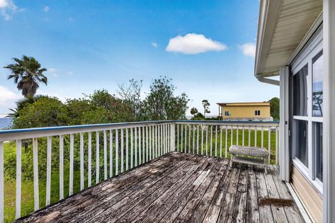 Tiny photo for 2175 HWY 98 W Highway, Carrabelle, FL 32322 (MLS # 401816)