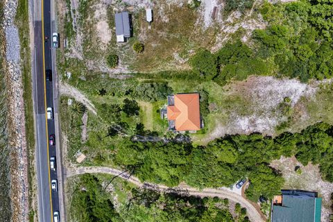Tiny photo for 2175 HWY 98 W Highway, Carrabelle, FL 32322 (MLS # 401816)