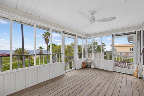 Tiny photo for 2175 HWY 98 W Highway, Carrabelle, FL 32322 (MLS # 401816)