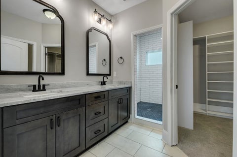 Tiny photo for 2466 TIPPECANOE Ridge, Tallahassee, FL 32303 (MLS # 399081)