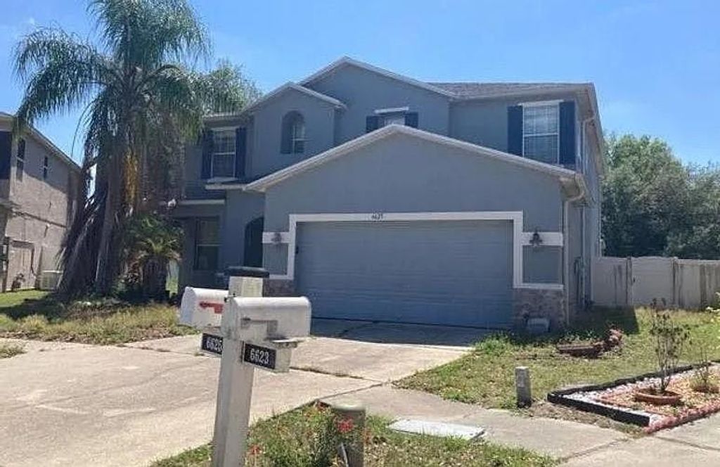 Photo of 6625 Gates Pointe Way, Other Florida, FL 33578 (MLS # 399510)