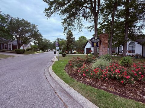 Tiny photo for 1322 Hidden Timbers Place, Tallahassee, FL 32312 (MLS # 399186)