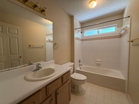 Tiny photo for 1322 Hidden Timbers Place, Tallahassee, FL 32312 (MLS # 399186)