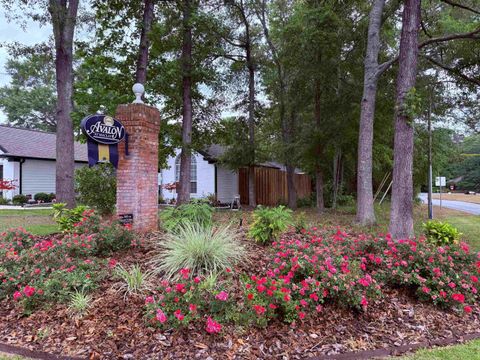 Tiny photo for 1322 Hidden Timbers Place, Tallahassee, FL 32312 (MLS # 399186)