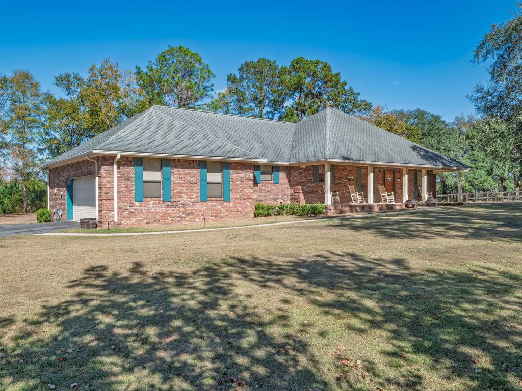 Photo of 8821 Green Acorn Lane, Tallahassee, FL 32317 (MLS # 393294)