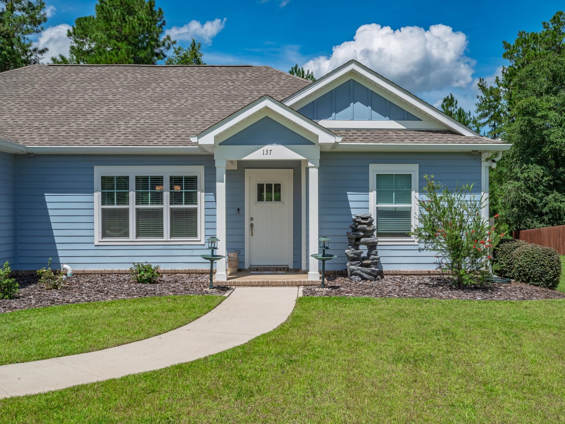 137 Nandina Way