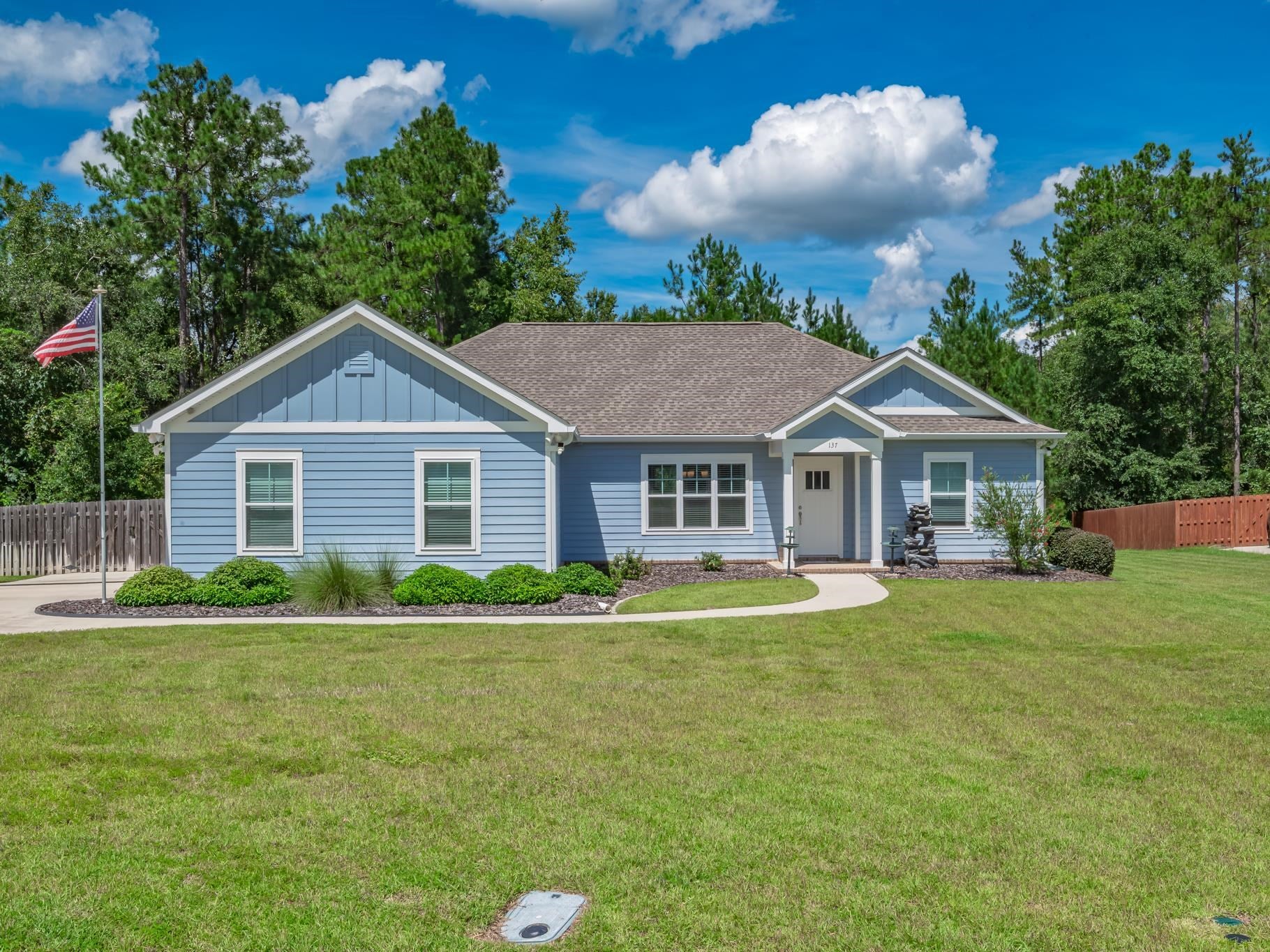 137 Nandina Way