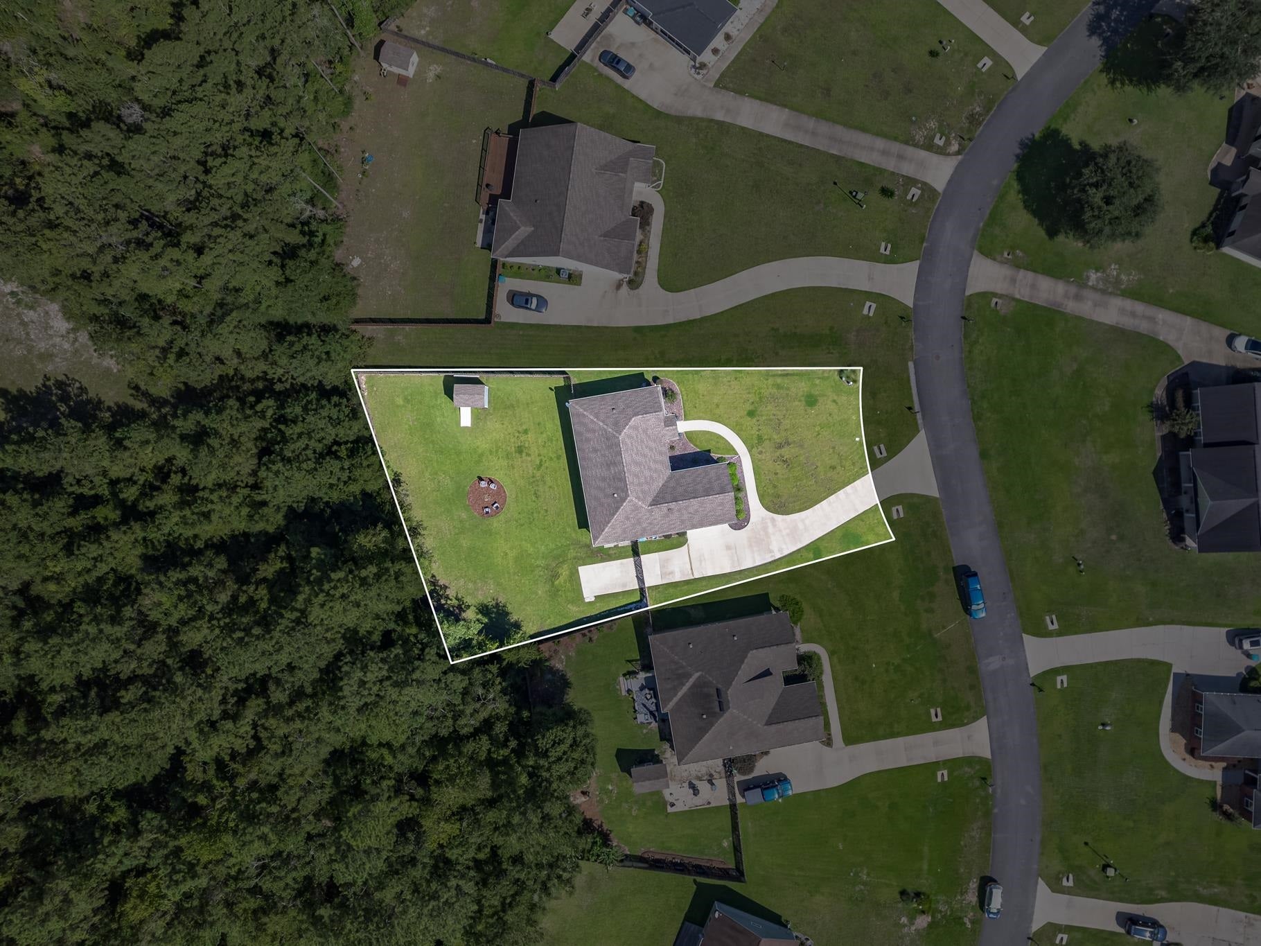 137 Nandina Way