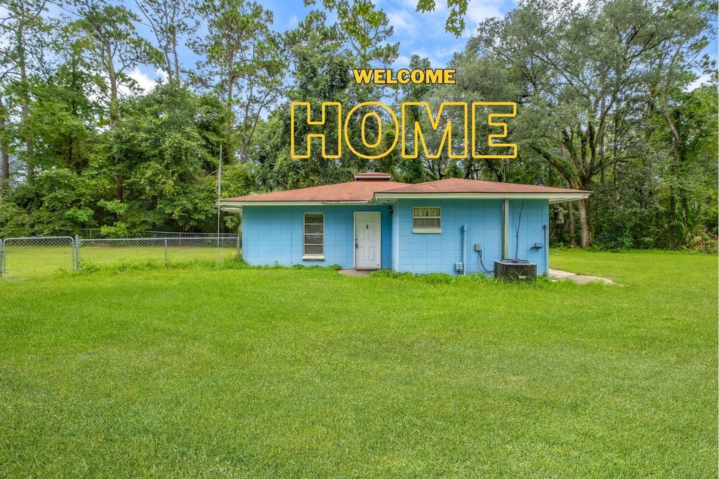 Photo of 7674 Christy Cary Lane, Tallahassee, FL 32304 (MLS # 389486)